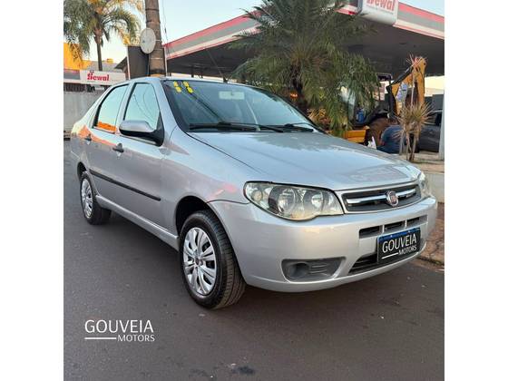 FIAT SIENA 1.0 MPI EL CELEBRATION 8V FLEX 4P MANUAL FIAT SIENA 1.0 MPI EL CELEBRATION 8V FLEX 4P MANUAL